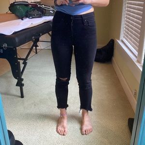 Levi’s 724 Black High Rise Straight Jean